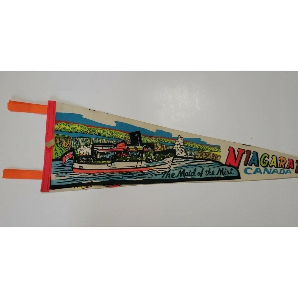 Vintage 1970s Niagara Falls Canada Maid of the Mist 2‎ layer Felt Flag Pennant